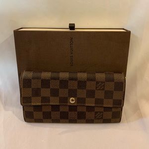 Authentic Louis Vuitton Damier Ebene wallet